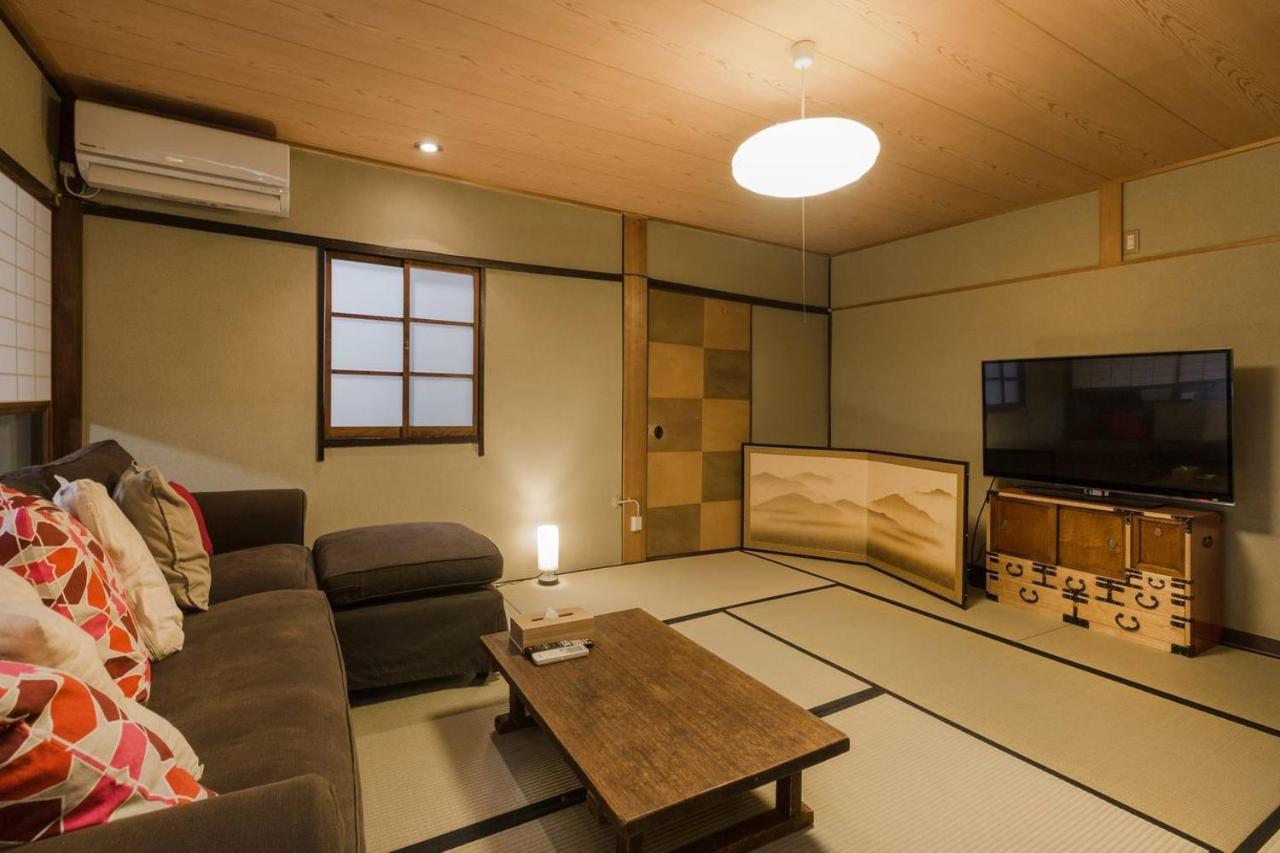 京都二条城近く京町屋120年の歴史に泊まる Exterior photo